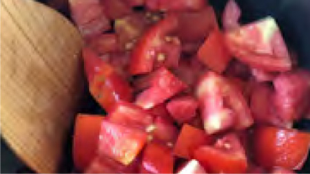 「吉田農園トマトソース」の作り方1